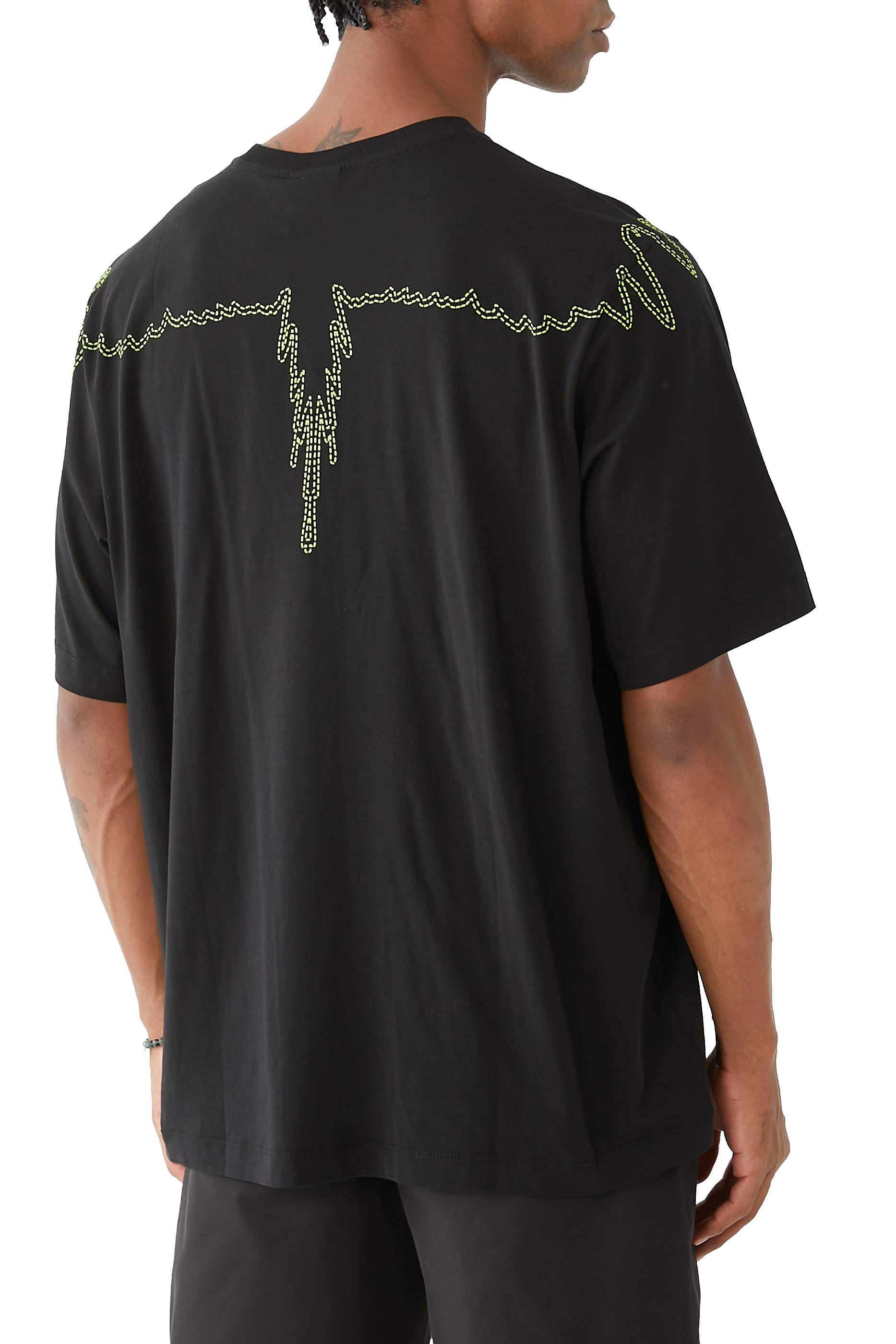 تيشيرت بأجنحة محاكة