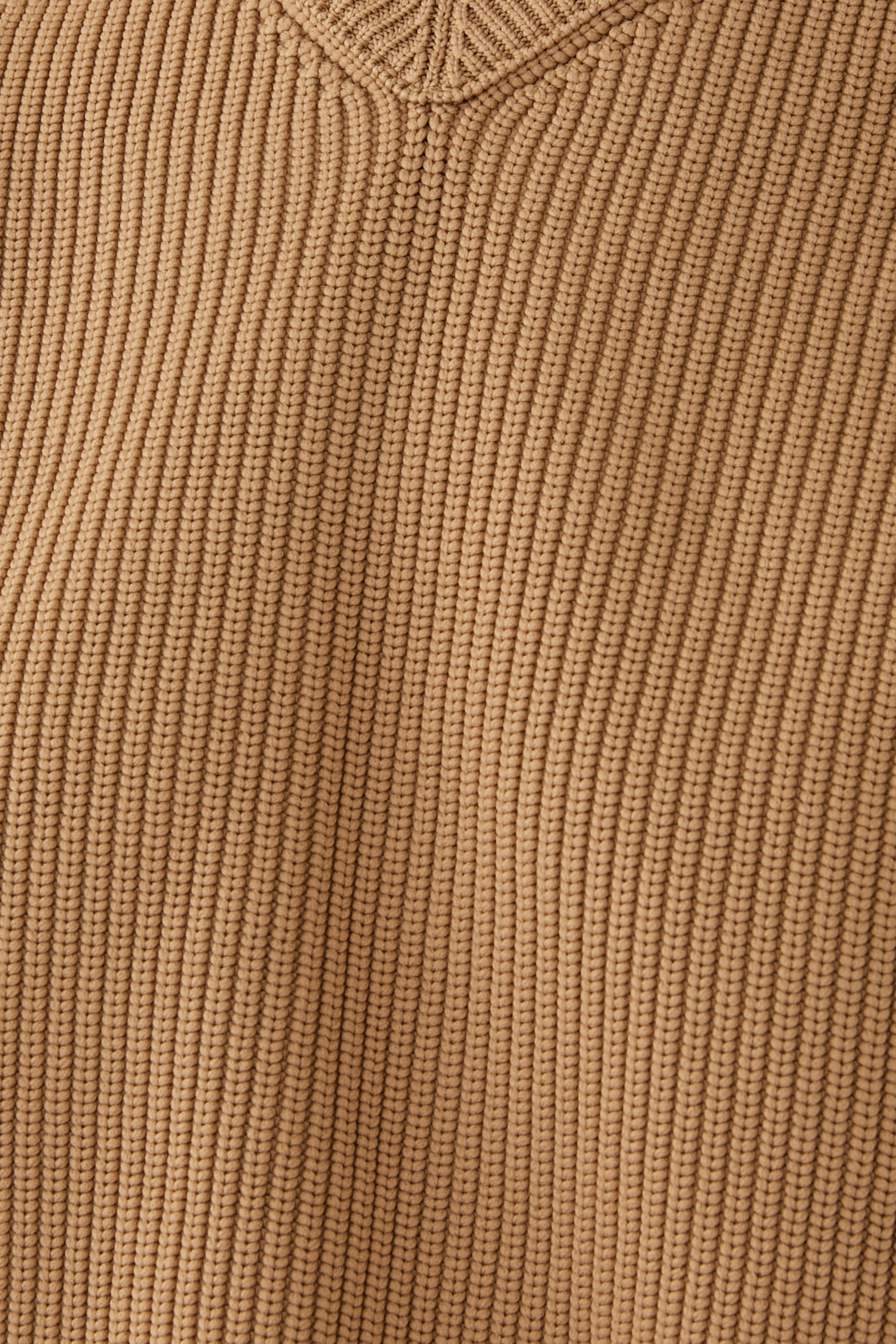 كنزة نسيج مضلع سميك