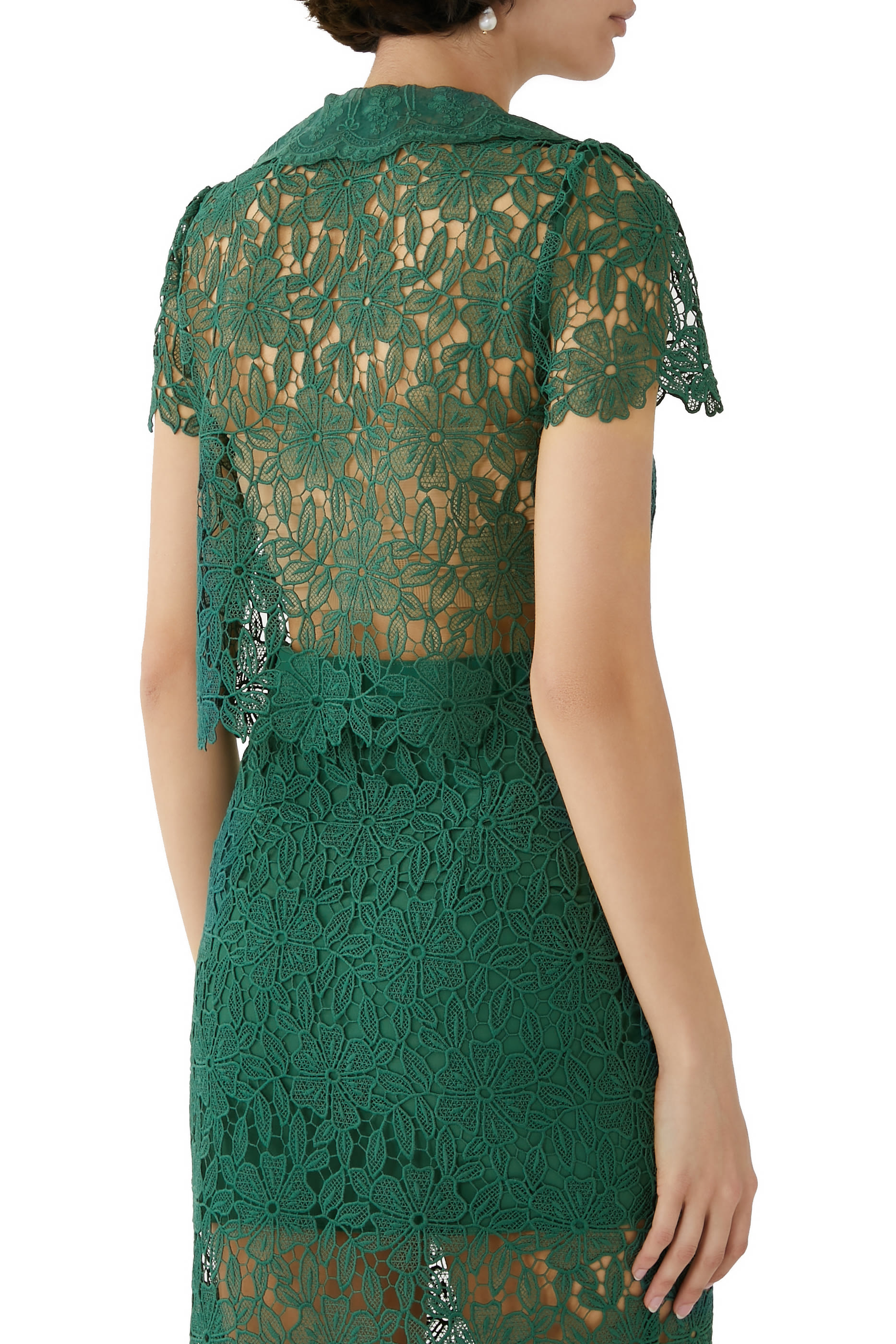 بلوزة دانتيل جوبير