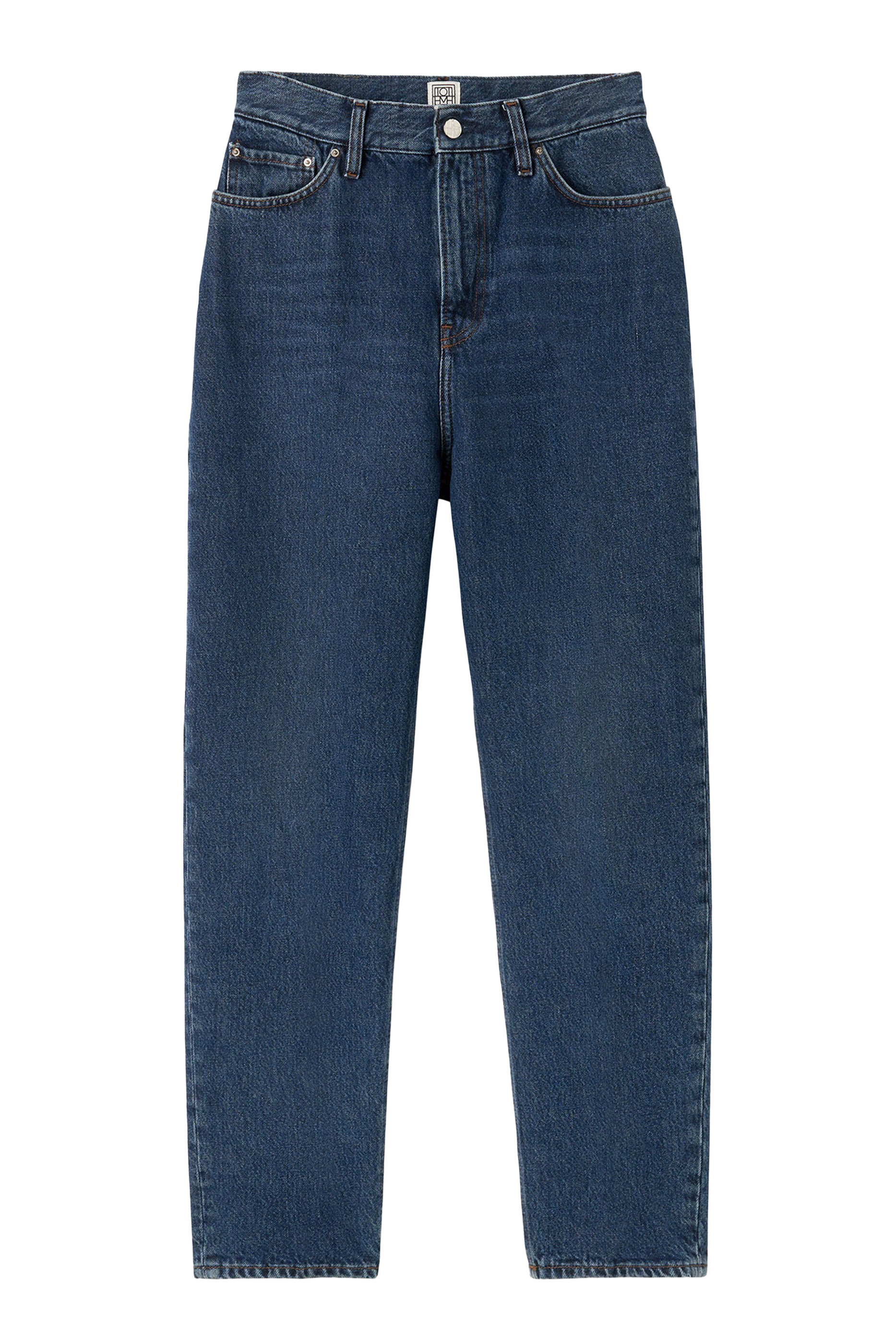 بنطال جينز دنيم بقصة كلاسيكية