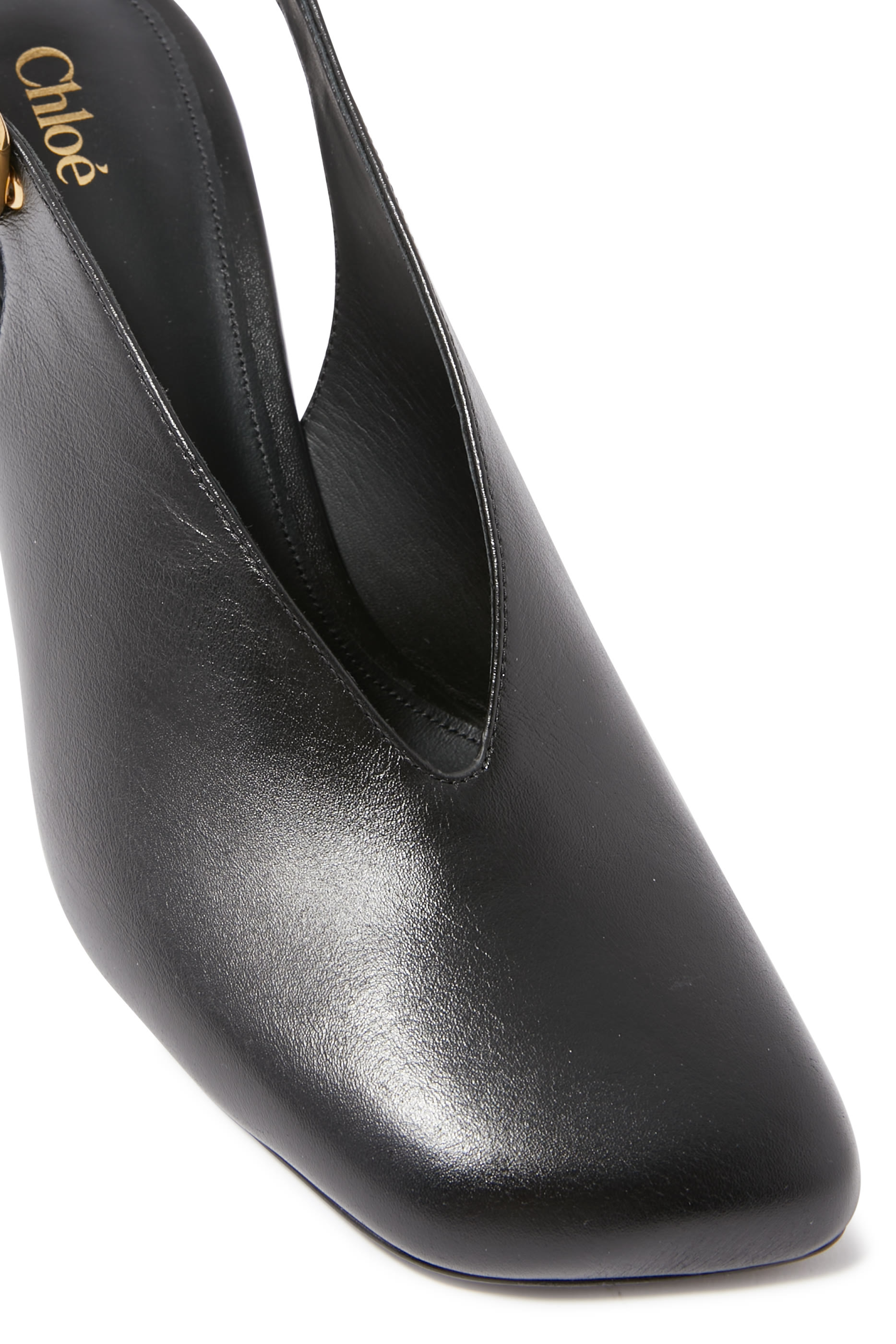 حذاء كلاسيكي أندريا 70