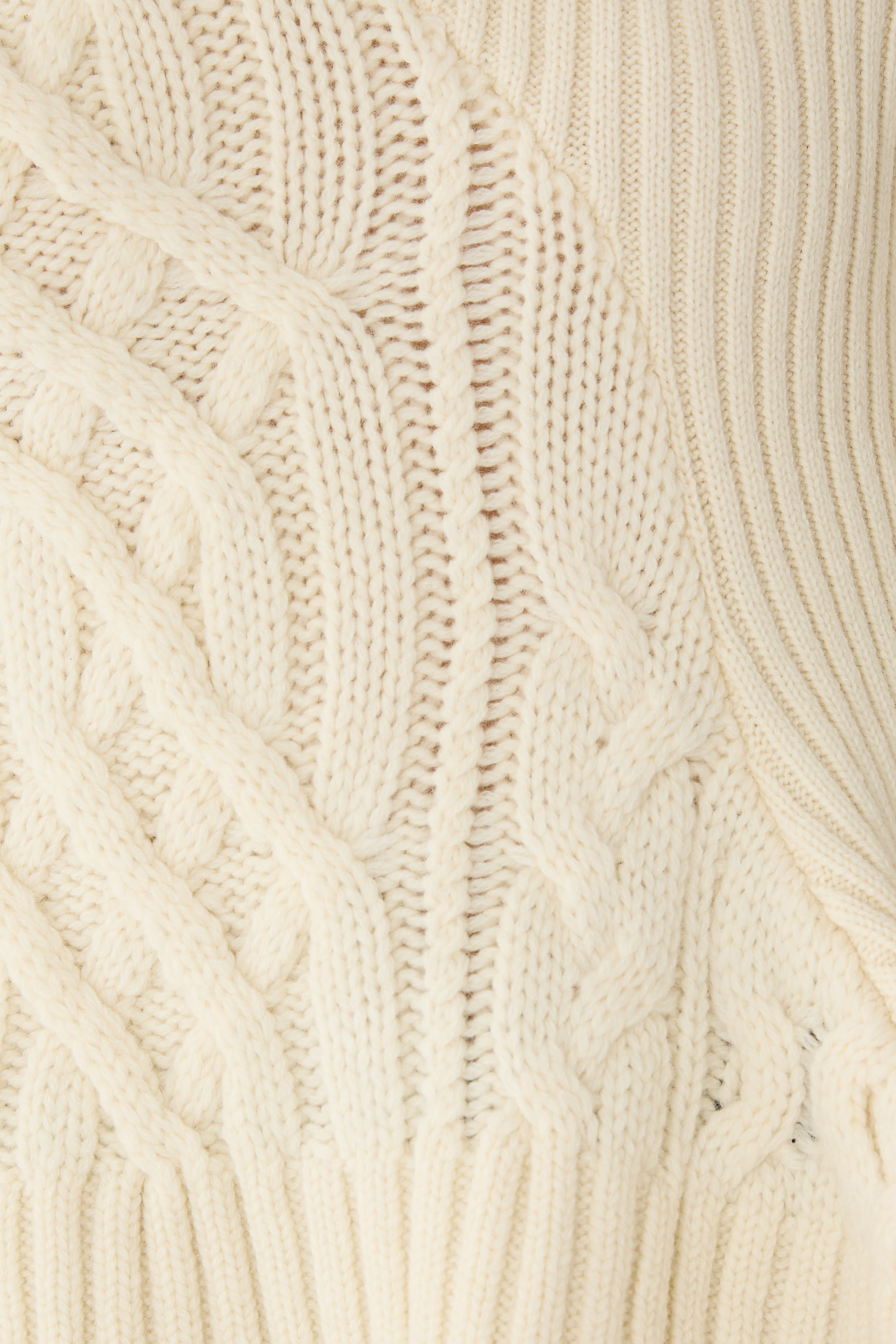 كنزة نسيج صوف