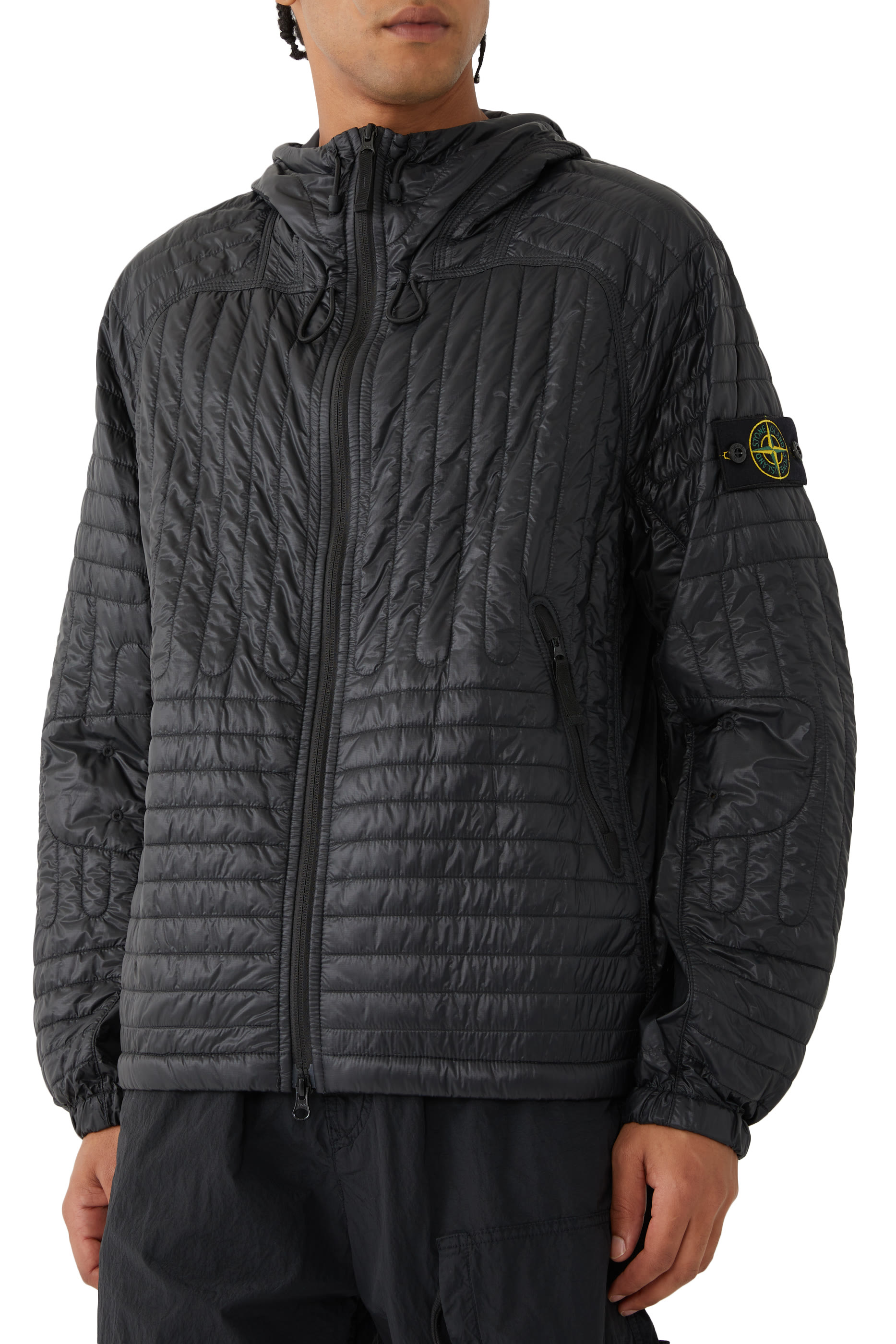 جاكيت بغطاء رأس