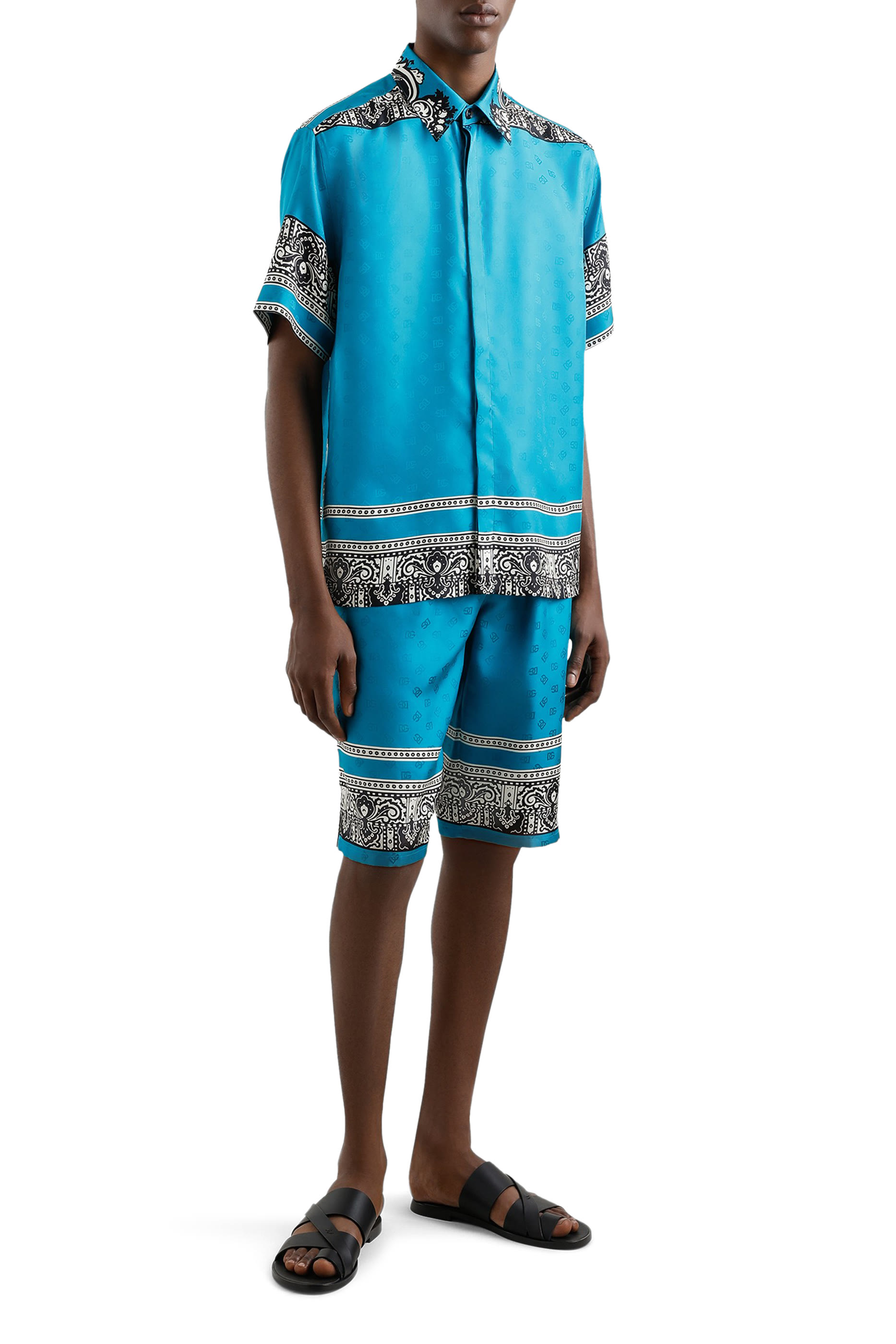 قميص حرير وقطن