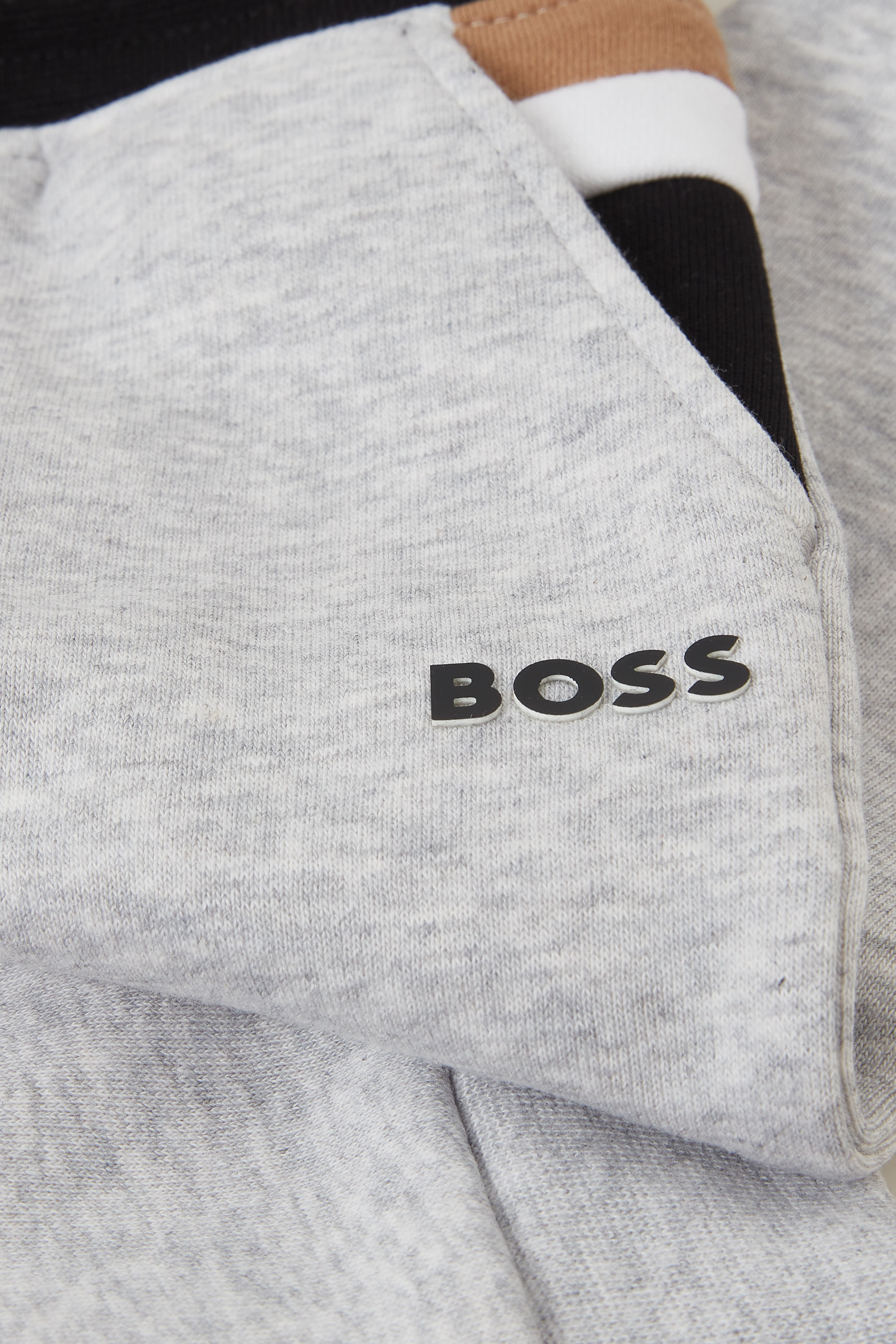 تيشيرت للأطفال بطبعات شعار غرافيك