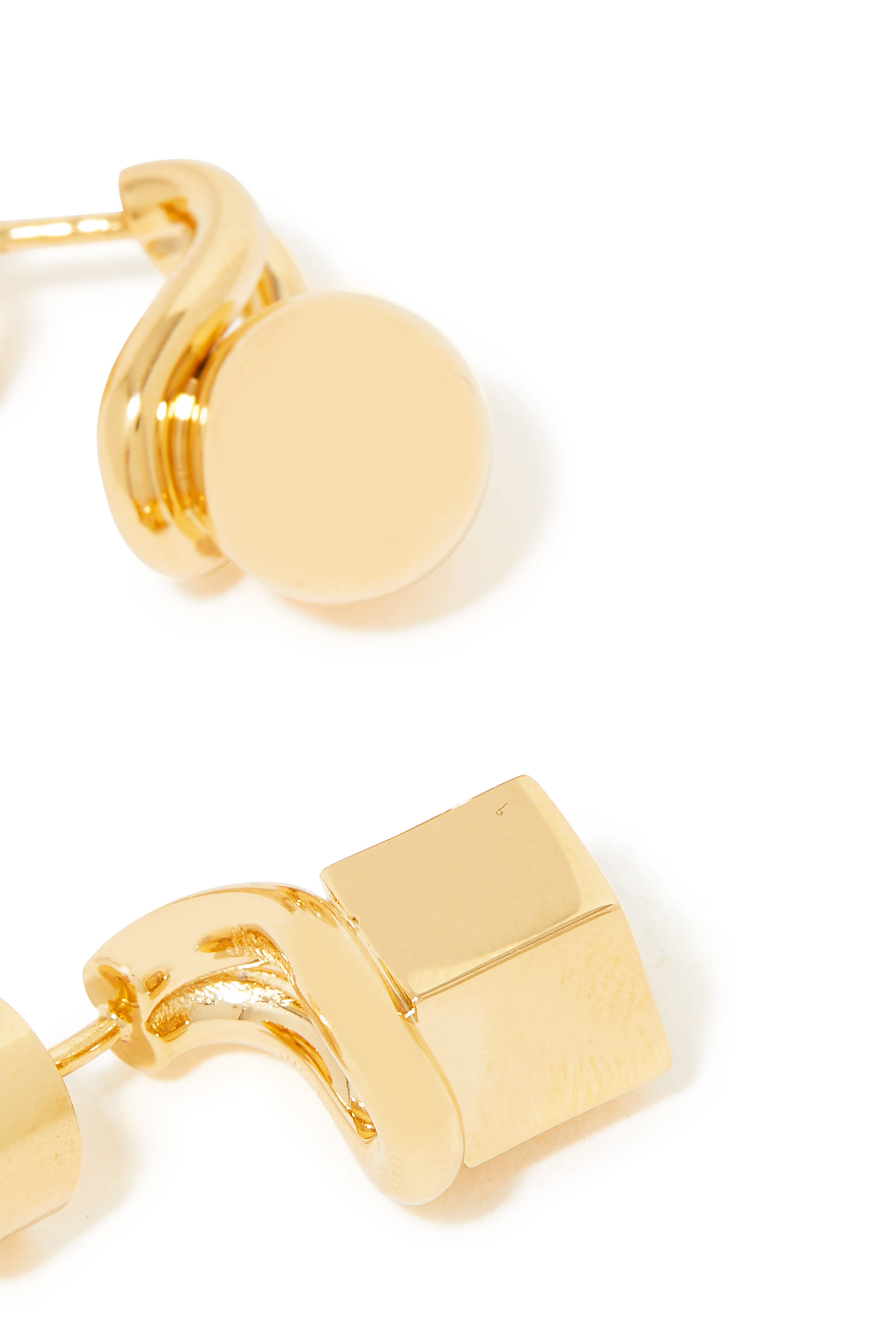 أقراط ليه بوس نودو