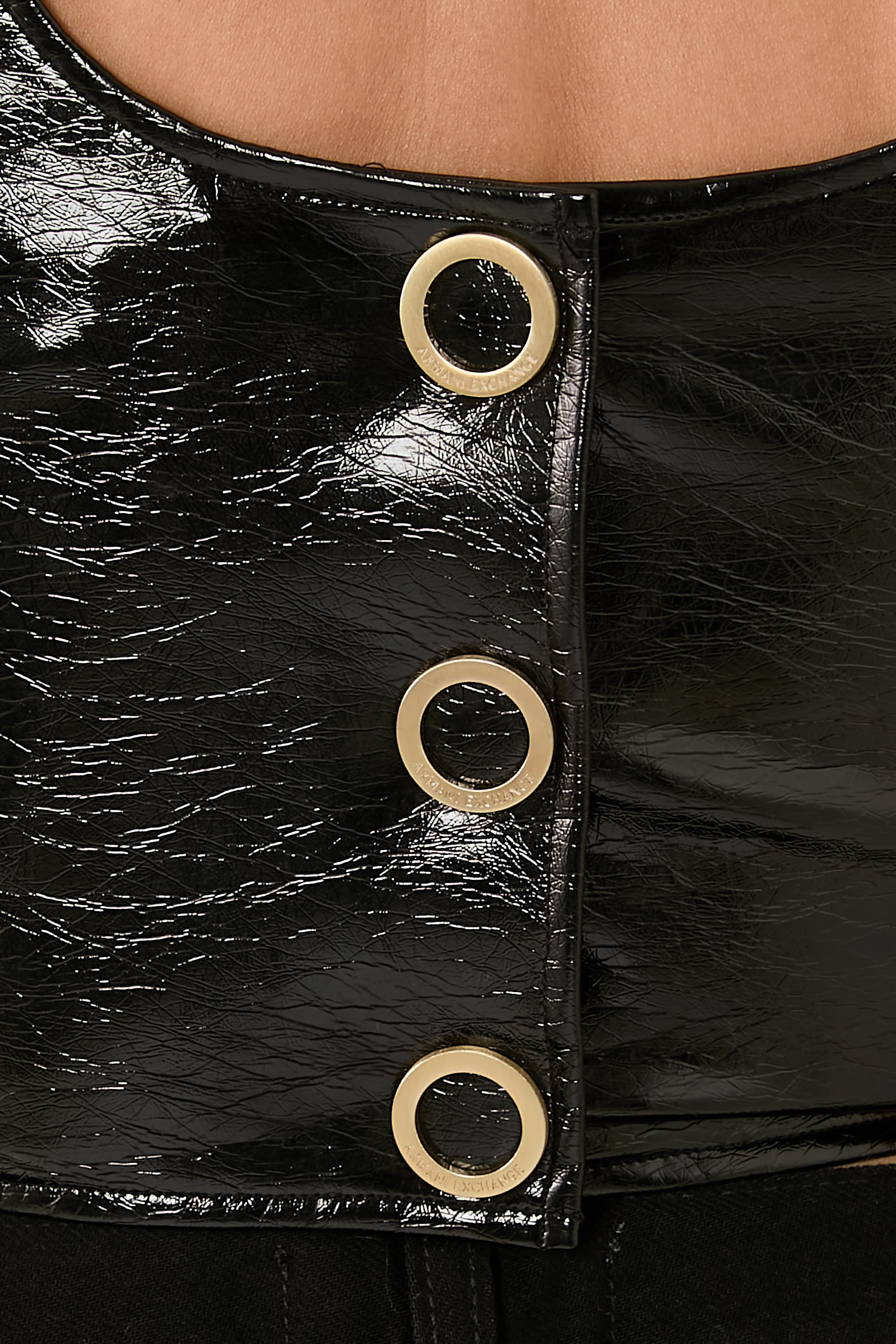 بلوزة قصيرة سالين دي جيرو جلد